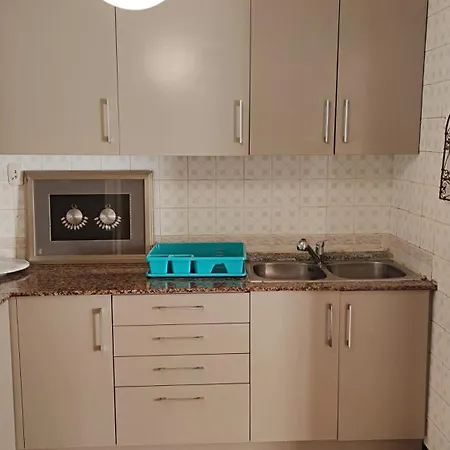 Acogedor Piso En El Casco Antiguo アパート アルタフィリャ